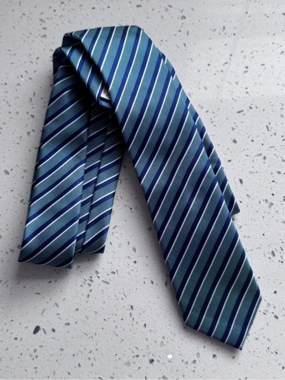 Banana Republic Slim Blue Diagonal Repp Stripe Silk Blend Tie Necktie Like New